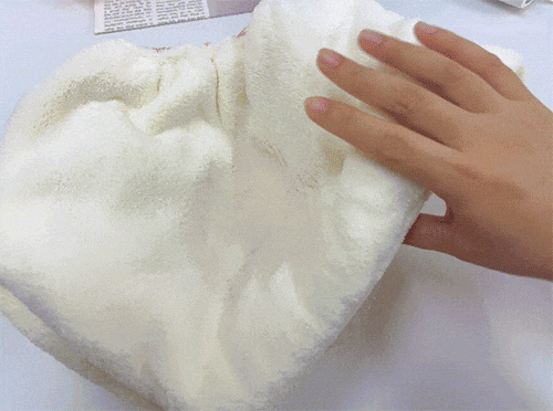 好？10分钟轻松养成女明星「绸缎发」冰球突破平台洗完头自然风干还是吹干(图9)