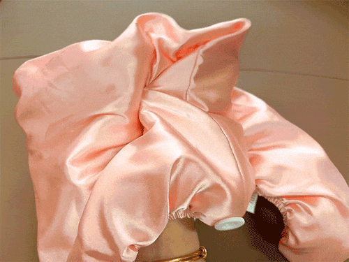 好？10分钟轻松养成女明星「绸缎发」冰球突破平台洗完头自然风干还是吹干(图15)