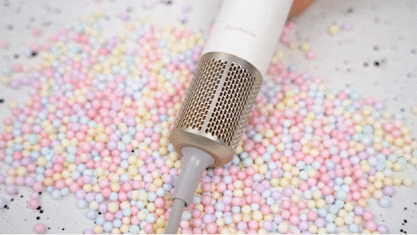 千的吹风机就不配有一头秀发了？冰球突破豪华版app用不起好几(图1)