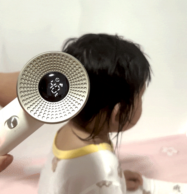 千的吹风机就不配有一头秀发了？冰球突破豪华版app用不起好几(图3)