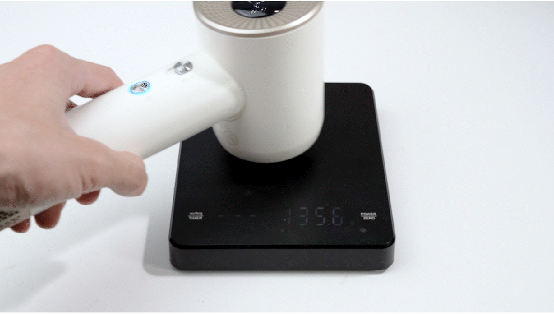 千的吹风机就不配有一头秀发了？冰球突破豪华版app用不起好几(图25)